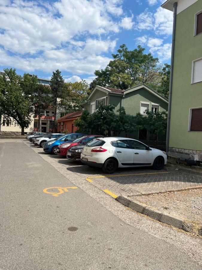 Hills Ii By Rent A Car Mi Apartman Podgorica